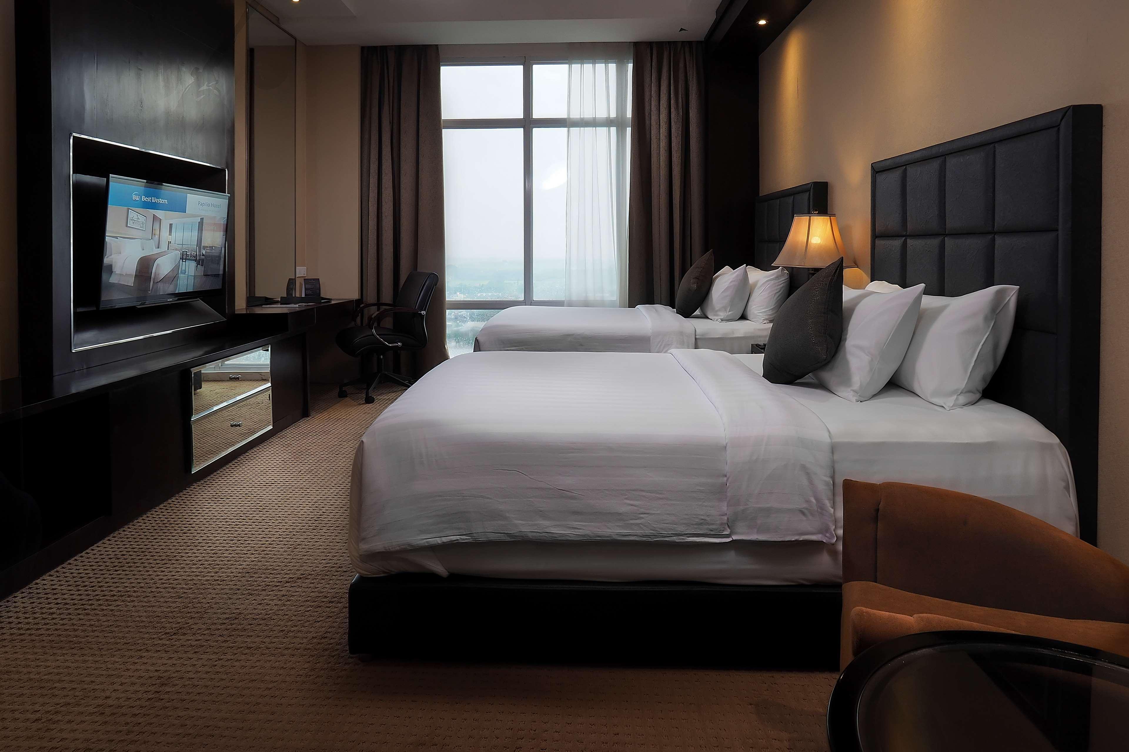 Grand Mercure Solo Baru Extérieur photo
