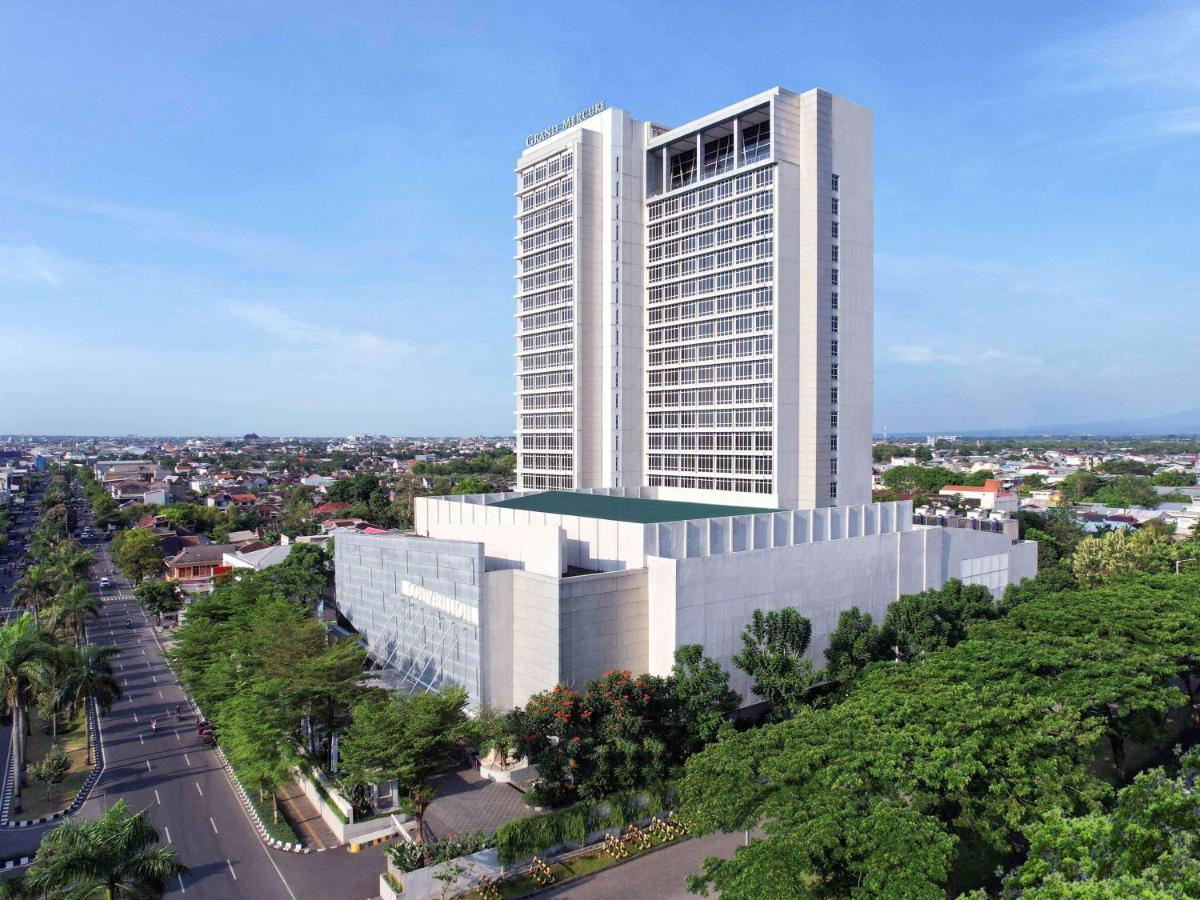 Grand Mercure Solo Baru Extérieur photo